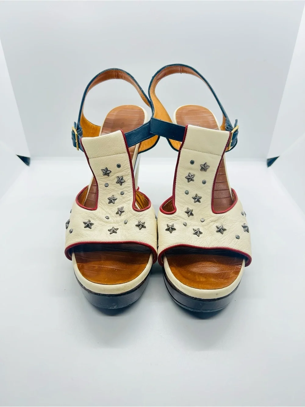 Chie Mihara Women’s Sz 42 Star Stdded Heels Sandals